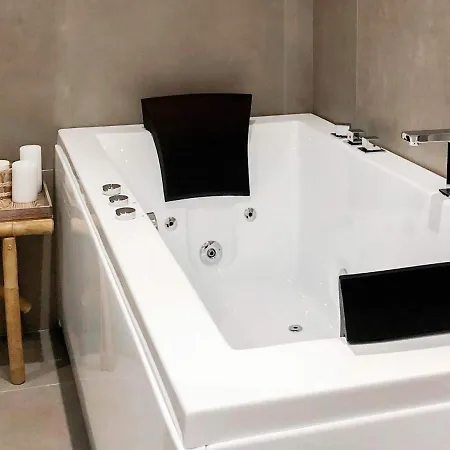 Dom wakacyjny Holiday Home Lokken Cliv *