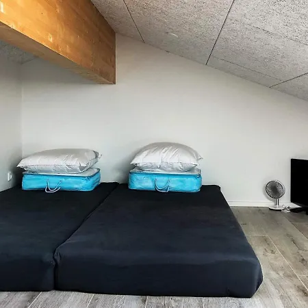 Dom wakacyjny Holiday Home Lokken Cliv *